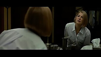 ฉากสุดเสียวของการแสดงทางเพศของ Rosamund Pike ใน Gone Girl