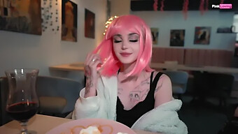 Chlastající Kámoš V Restauraci Pro Sexuální Potěšení - Pinkloving