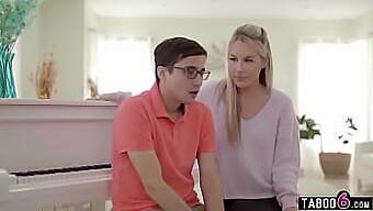 Mature Milf Bunny Madison Teaches Young Student The Art Of Oral Sex In A Hot Encounter