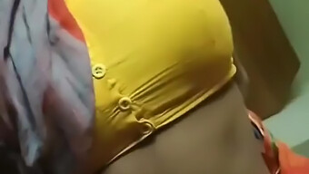 Las Tetas Más Grandes Y La Gran Polla En Video De Novia India