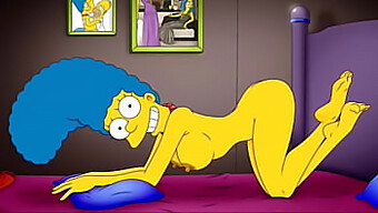 การมีเพศสัมพันธ์ทางทวารหนักที่เร่าร้อนของ Marge นําไปสู่การพ่นน้ํากามในวิดีโอ Hentai